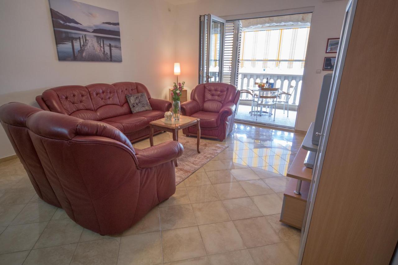 Zen Apartment Przno Sveti Stefan Eksteriør billede