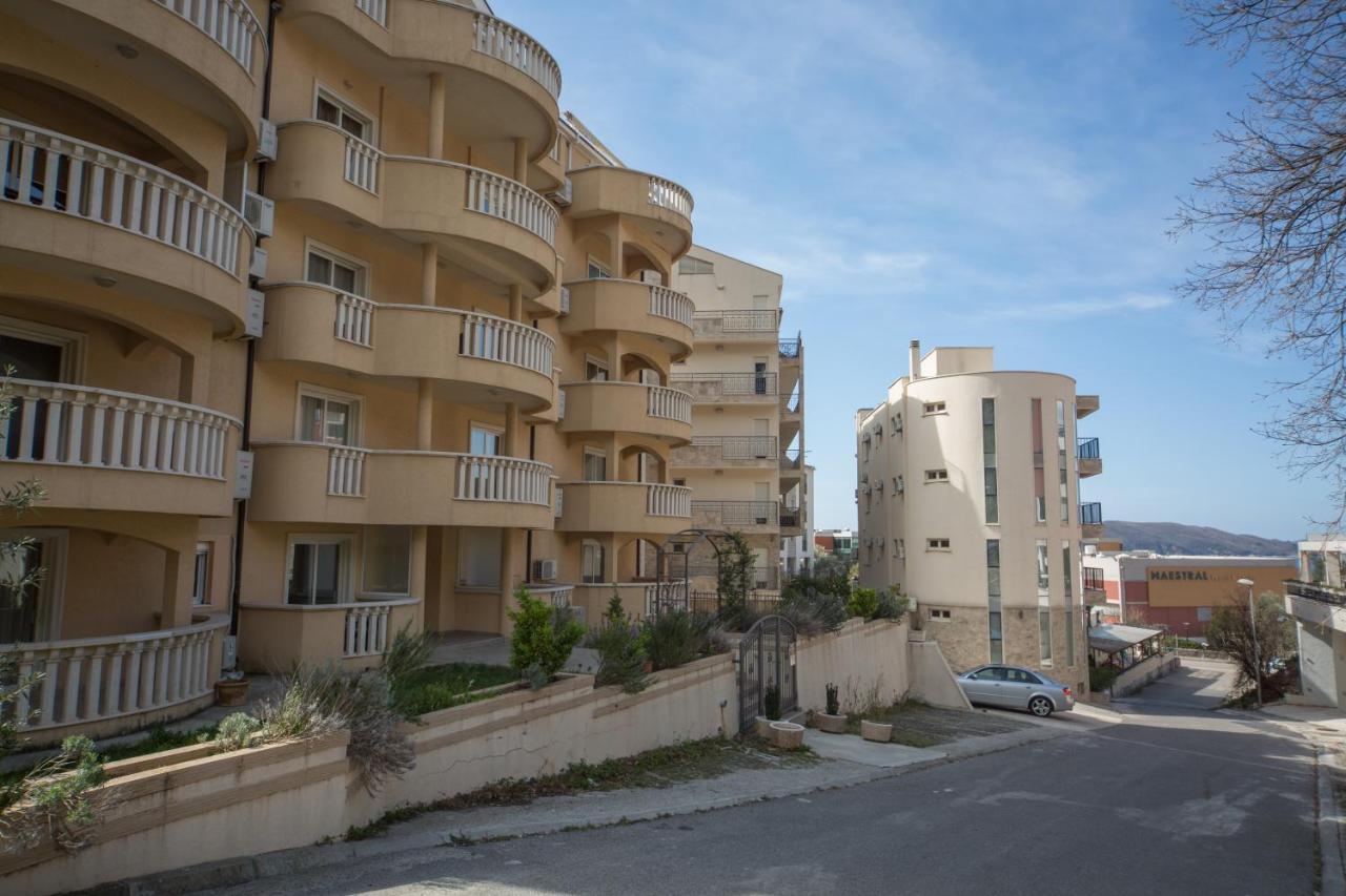 Zen Apartment Przno Sveti Stefan Eksteriør billede